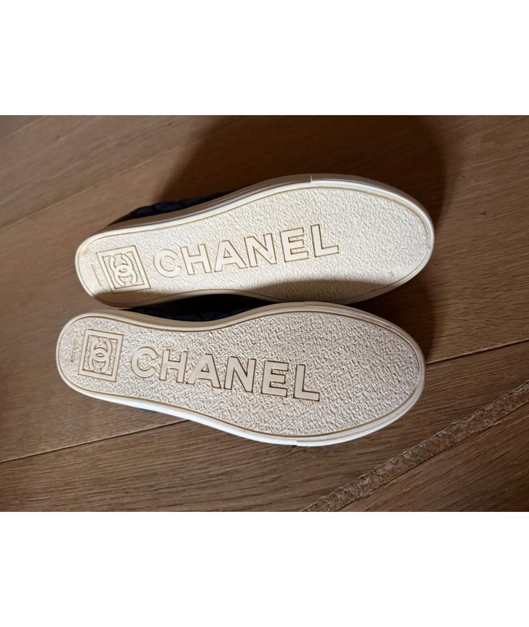 CHANEL Темно-синие текстильные кеды, фото 4