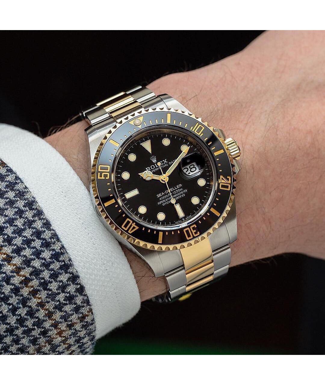 ROLEX Черные часы из желтого золота, фото 8