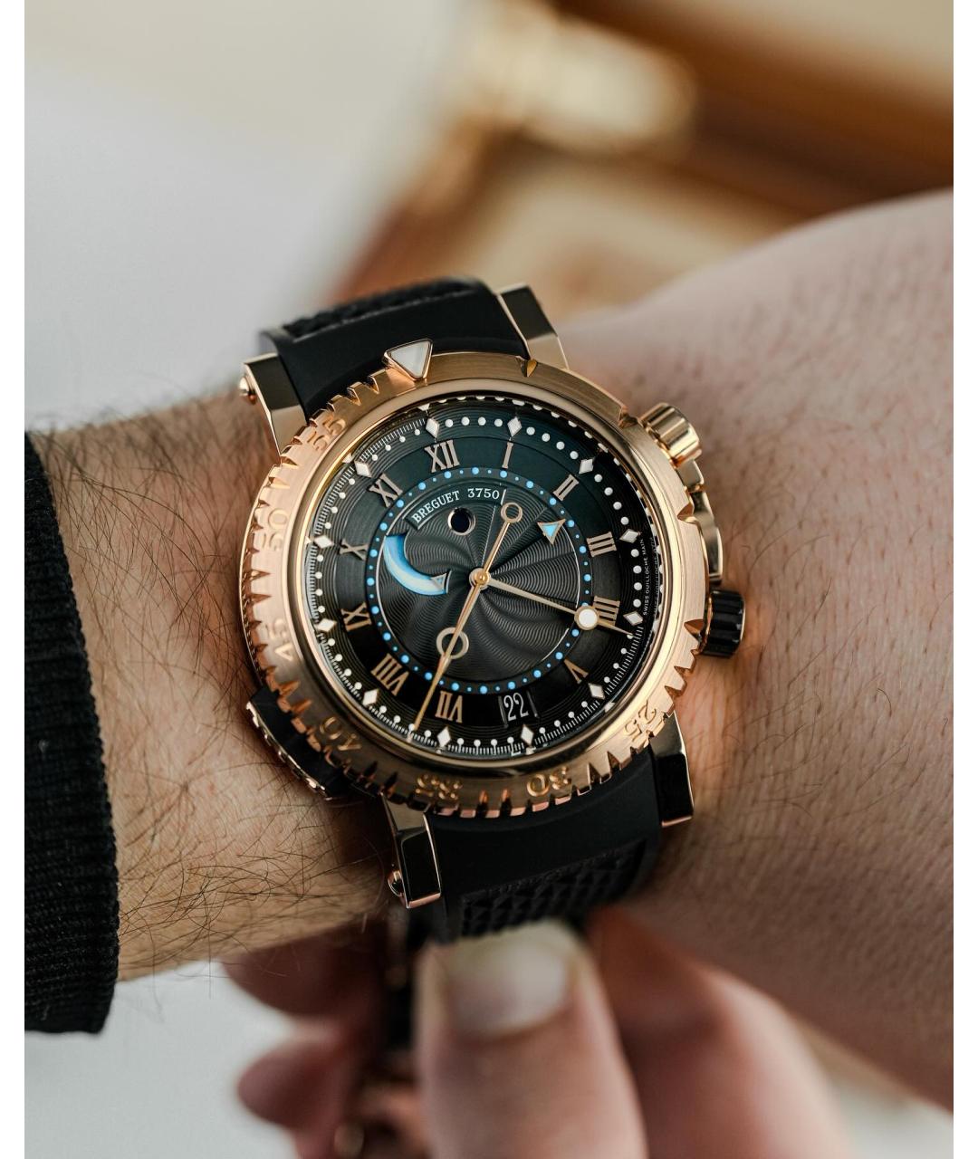 Breguet Черные часы из розового золота, фото 6