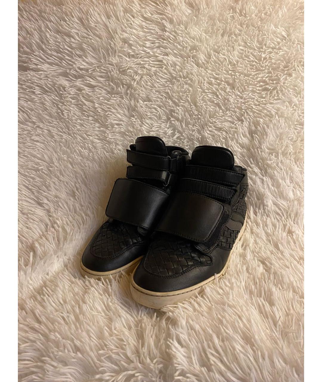 BOTTEGA VENETA Черные кожаные высокие кроссовки / кеды, фото 2