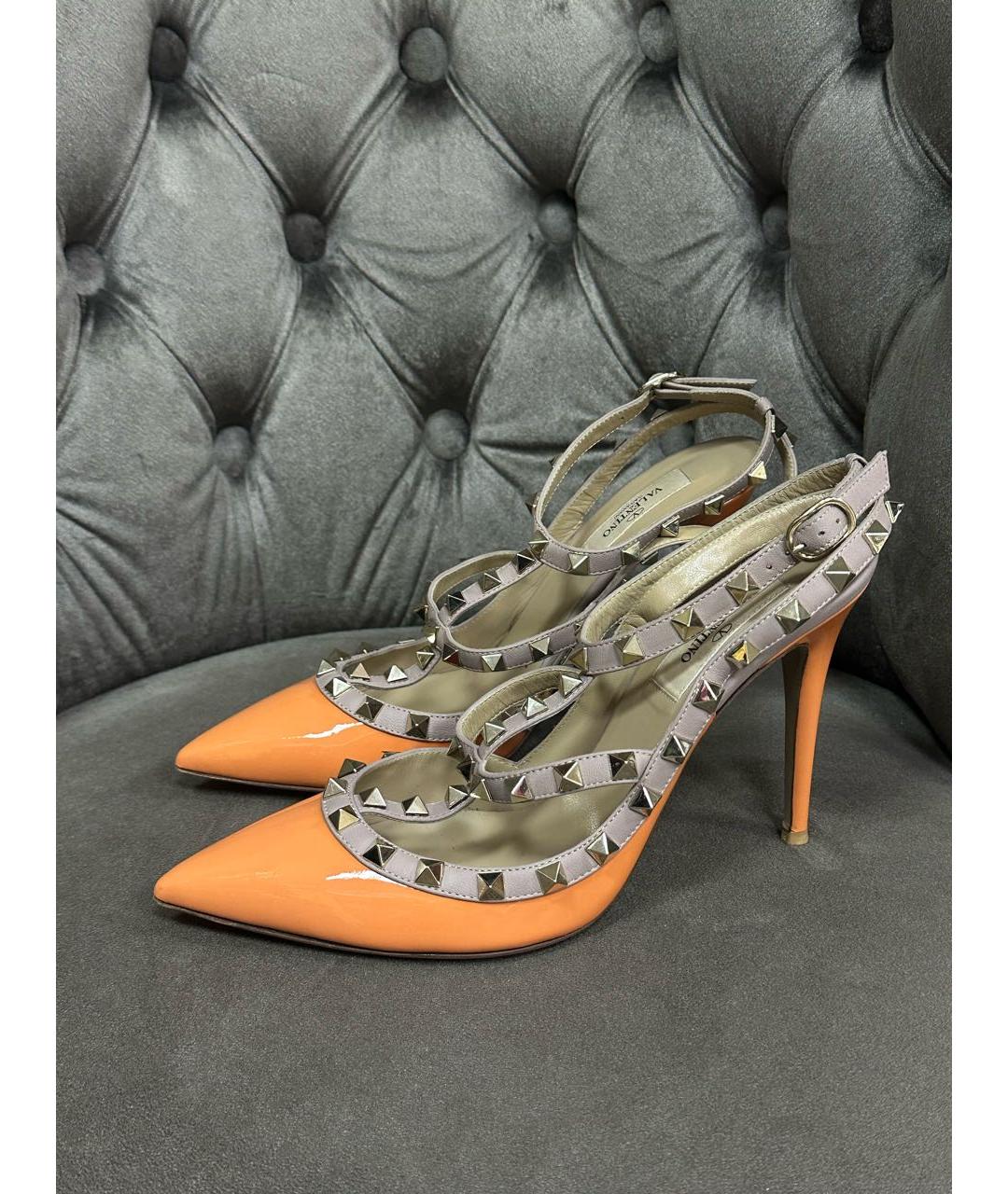 VALENTINO Оранжевые туфли из лакированной кожи, фото 7