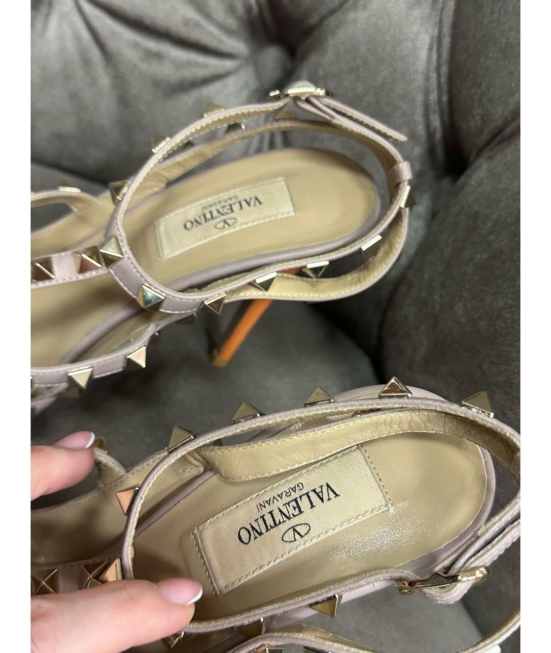 VALENTINO Оранжевые туфли из лакированной кожи, фото 3