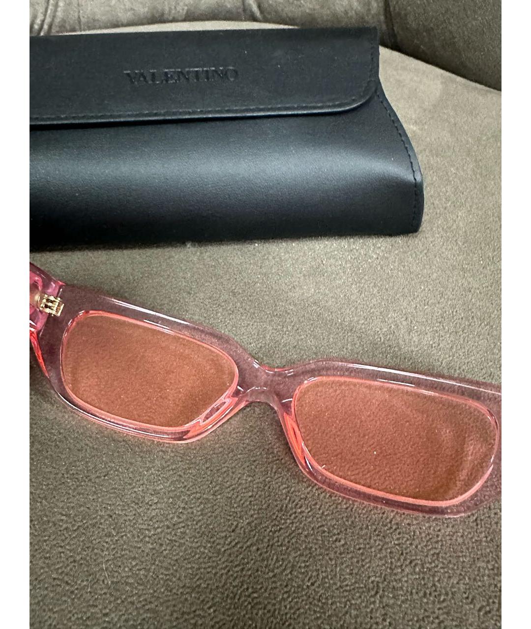 VALENTINO Розовые пластиковые солнцезащитные очки, фото 5