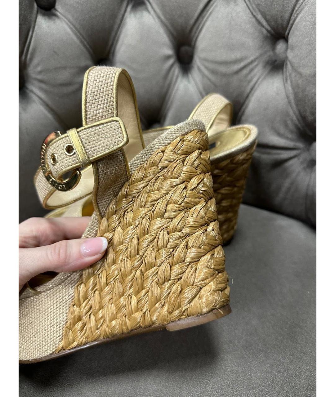 LOUIS VUITTON Бежевые текстильные босоножки, фото 4