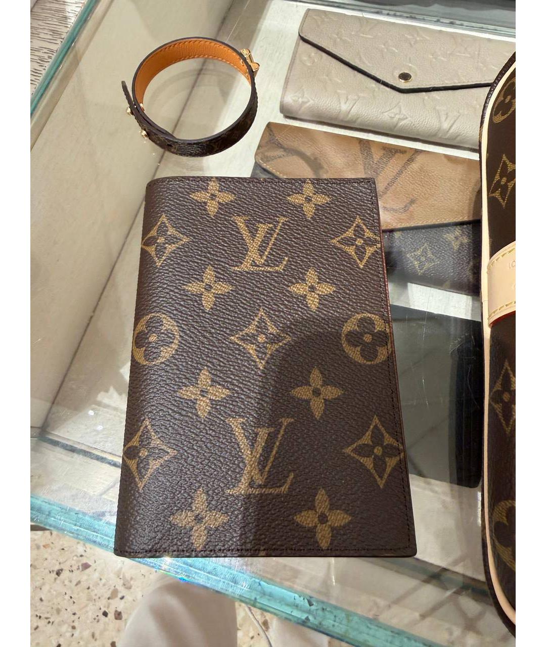 LOUIS VUITTON Коричневый кожаный браслет, фото 5