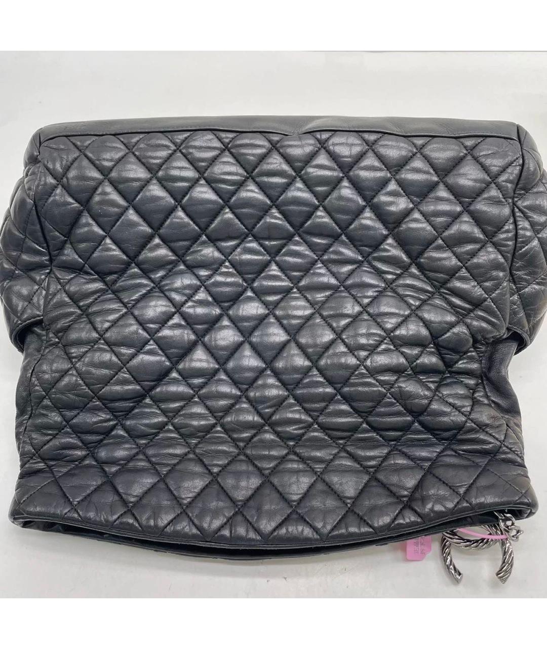 CHANEL Черная кожаная сумка тоут, фото 3