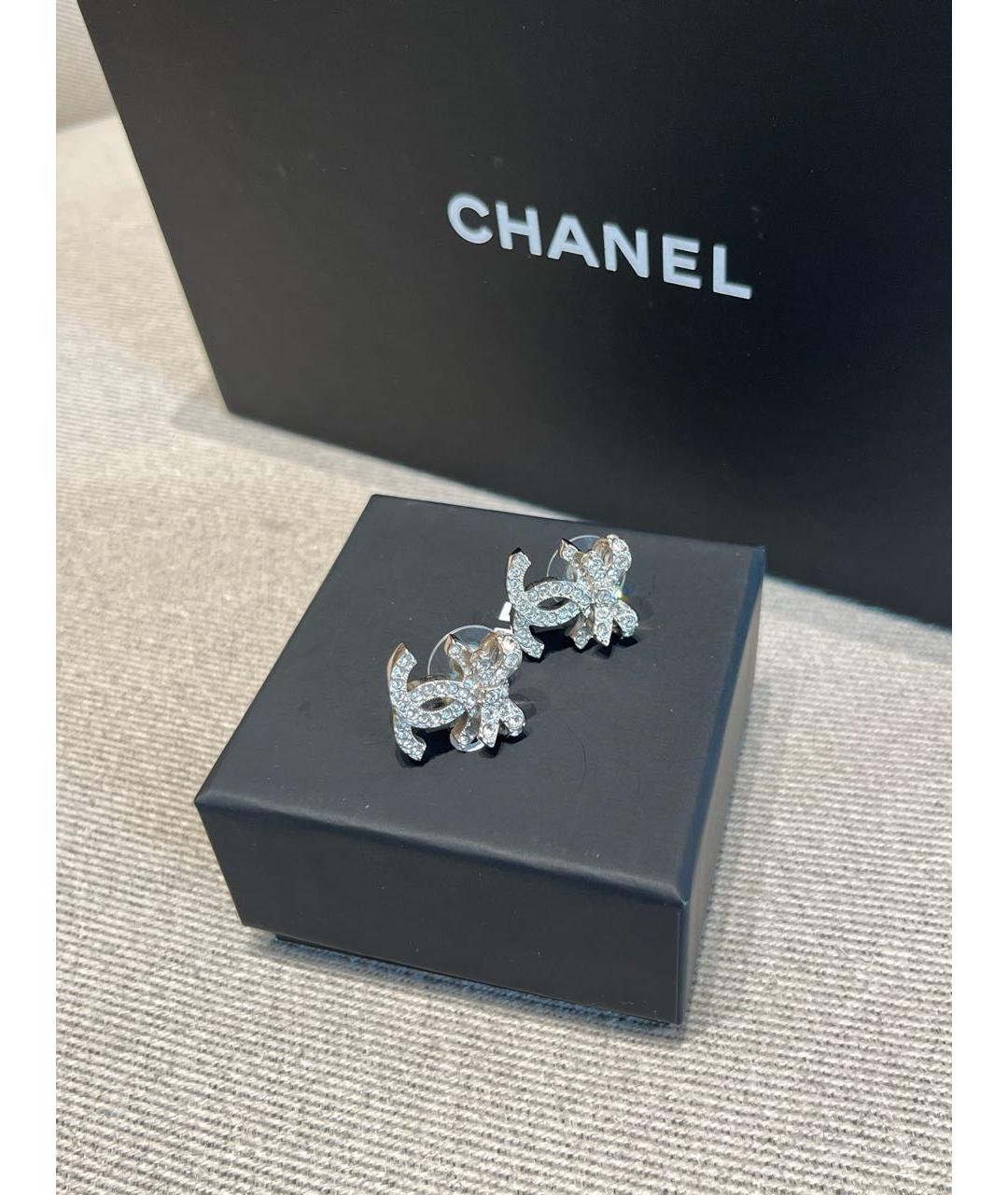 CHANEL Серебряные металлические серьги, фото 3