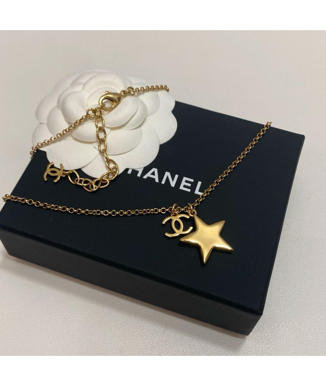CHANEL Золотая металлическая подвеска, фото 2