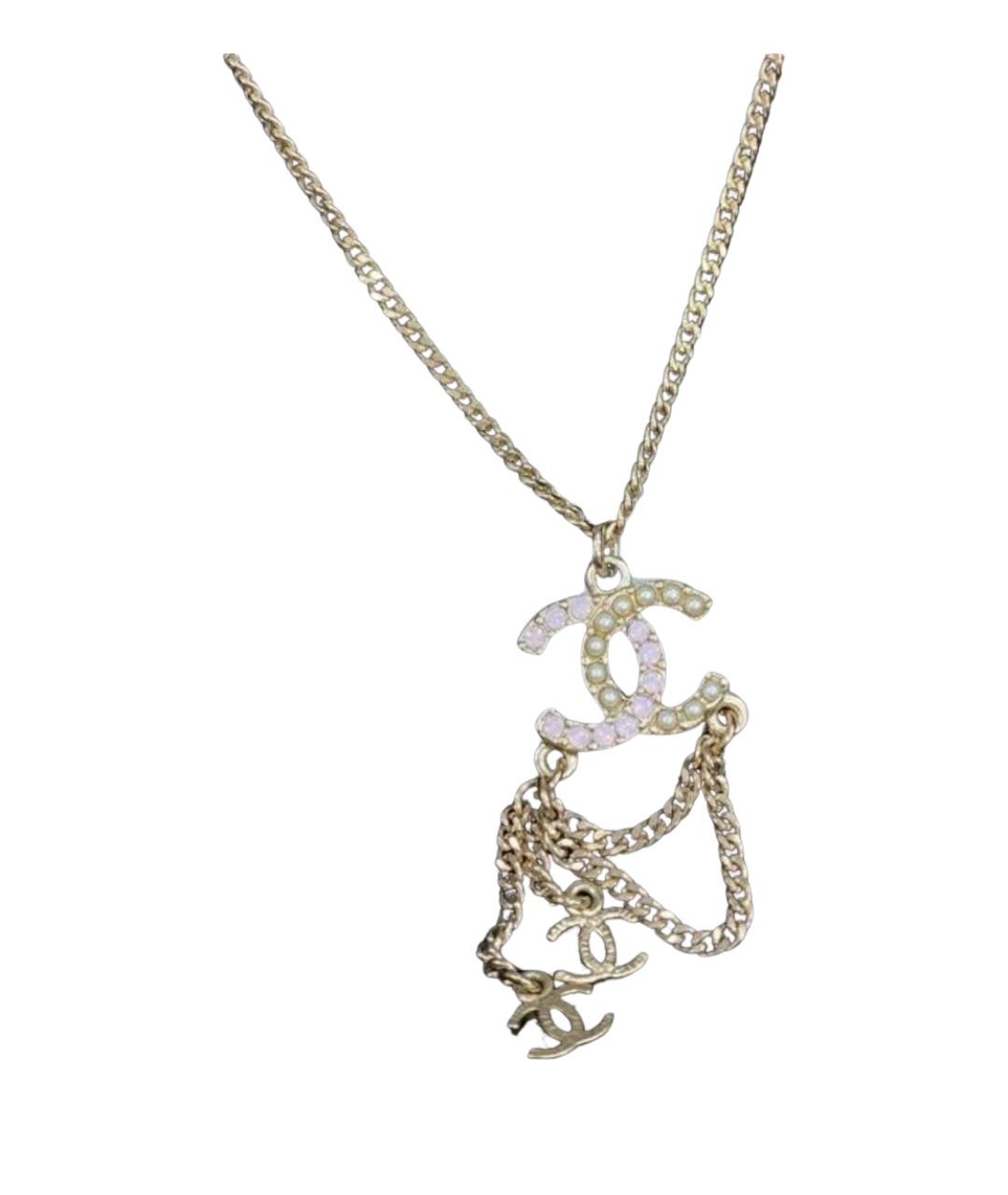CHANEL Золотая металлическая подвеска, фото 1