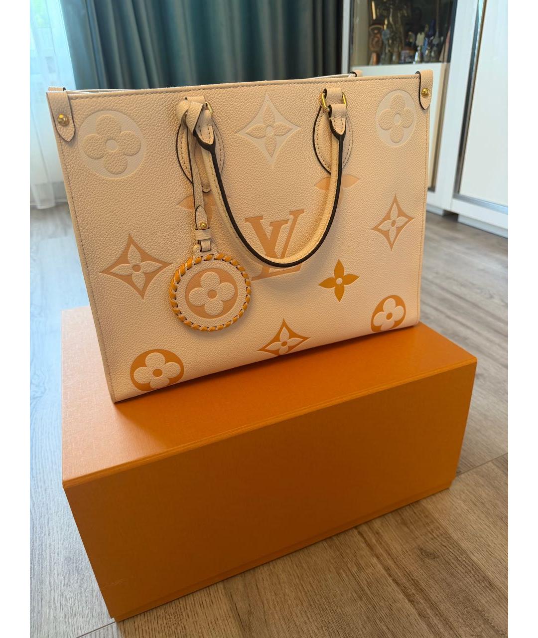 LOUIS VUITTON Розовая кожаная сумка тоут, фото 2