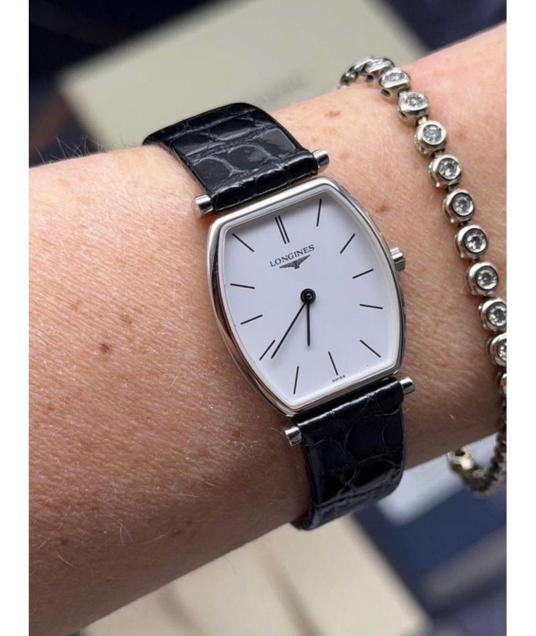 LONGINES Белые серебряные часы, фото 2