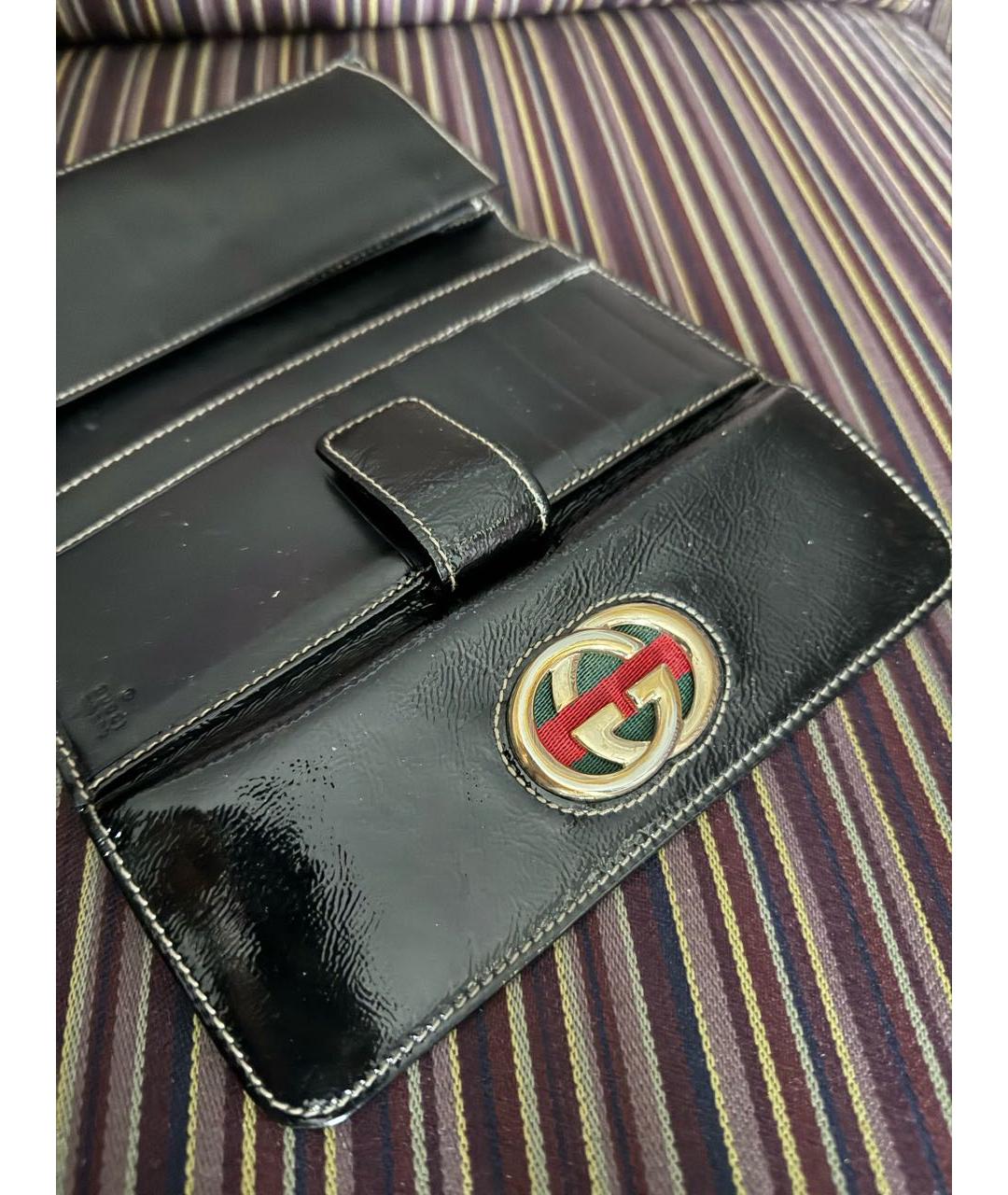 GUCCI Черный кошелек из лакированной кожи, фото 6