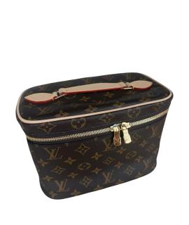 LOUIS VUITTON Косметичка