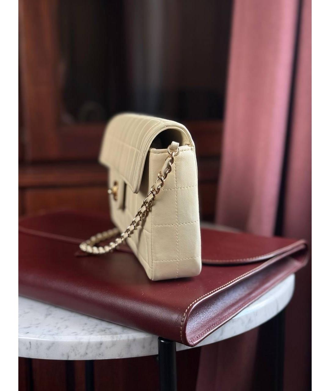 CHANEL Бежевая кожаная сумка через плечо, фото 2