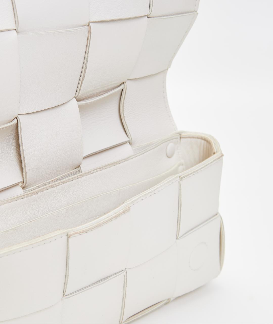 BOTTEGA VENETA Белая кожаная поясная сумка, фото 3