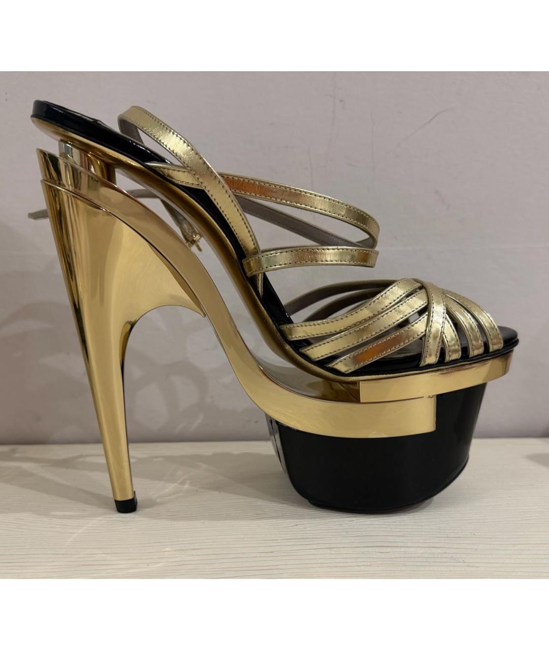 VERSACE Золотые кожаные босоножки, фото 3