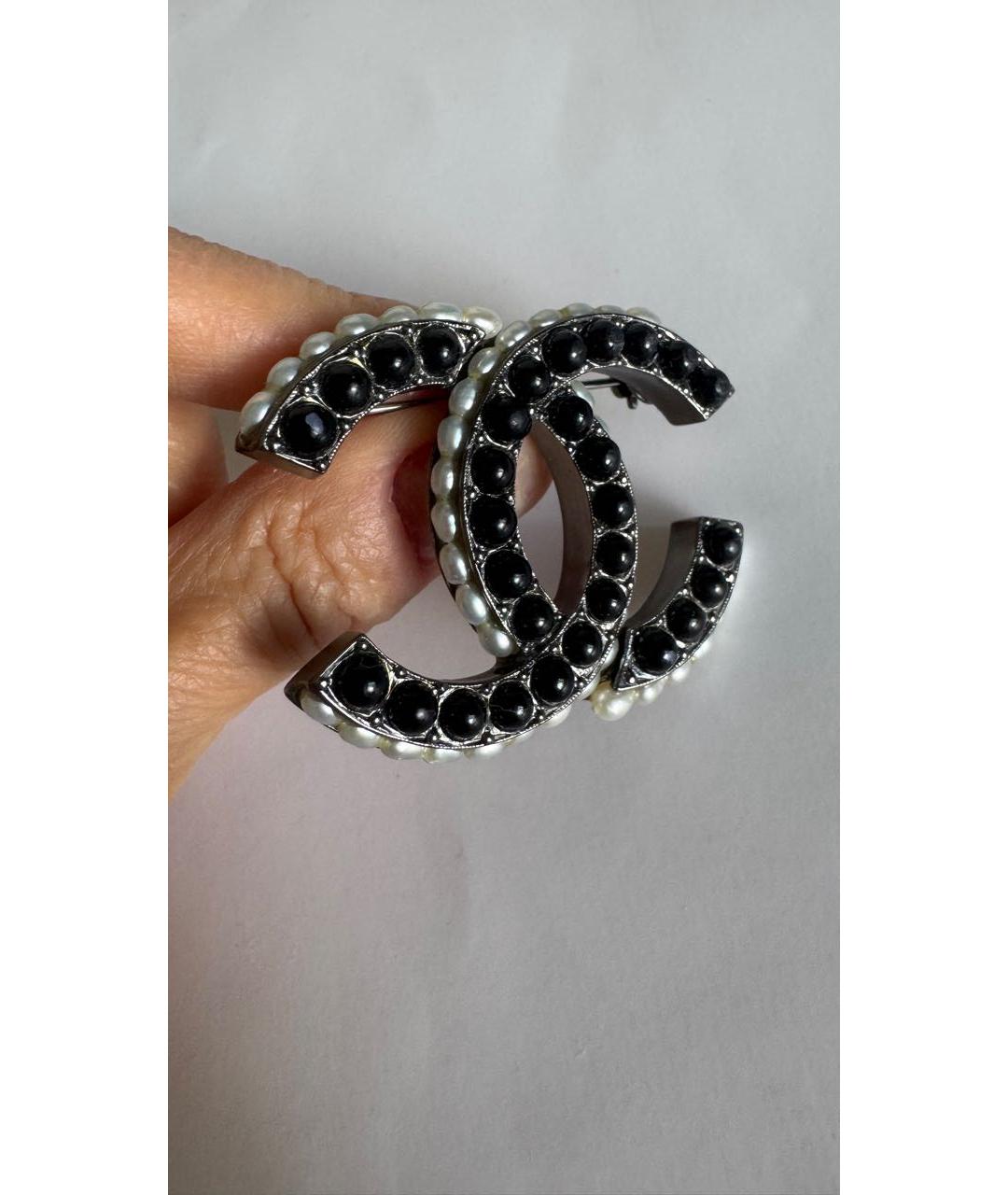 CHANEL Черная металлическая булавка / брошь, фото 5