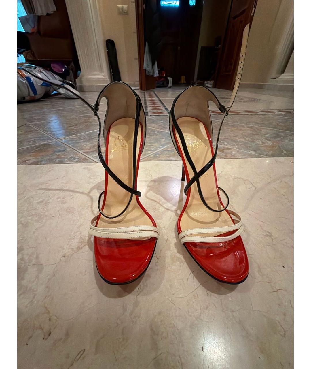 CHRISTIAN LOUBOUTIN Красные кожаные босоножки, фото 2