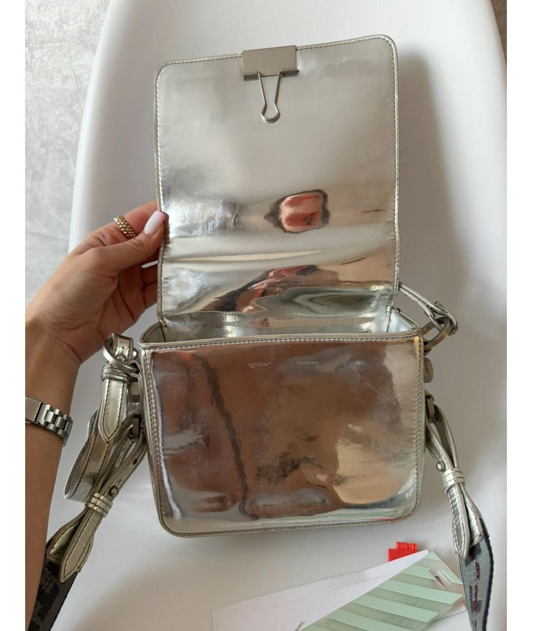 OFF-WHITE Серебряная сумка тоут из лакированной кожи, фото 8