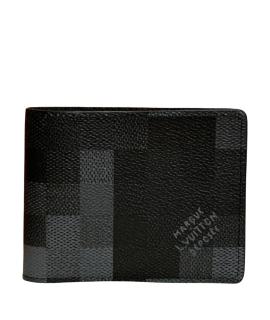 LOUIS VUITTON Кошелек