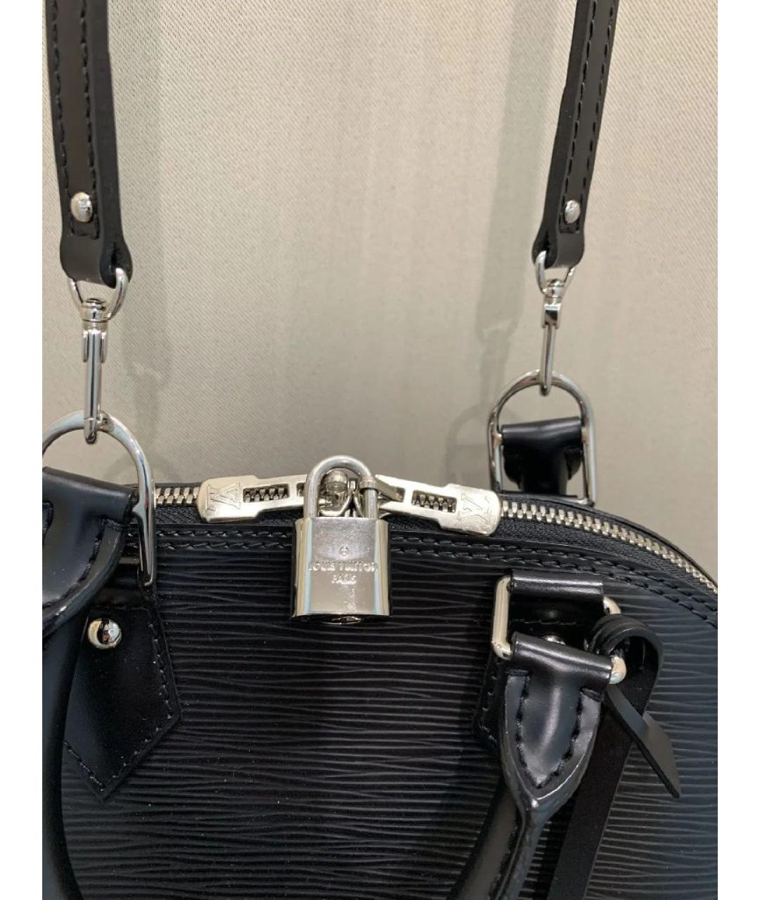 LOUIS VUITTON Черная кожаная сумка с короткими ручками, фото 9