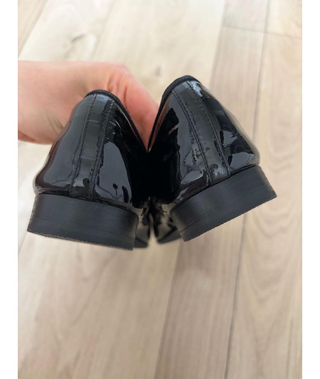 CHANEL Черные балетки из лакированной кожи, фото 3