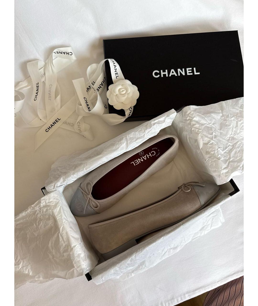 CHANEL Серые замшевые балетки, фото 2