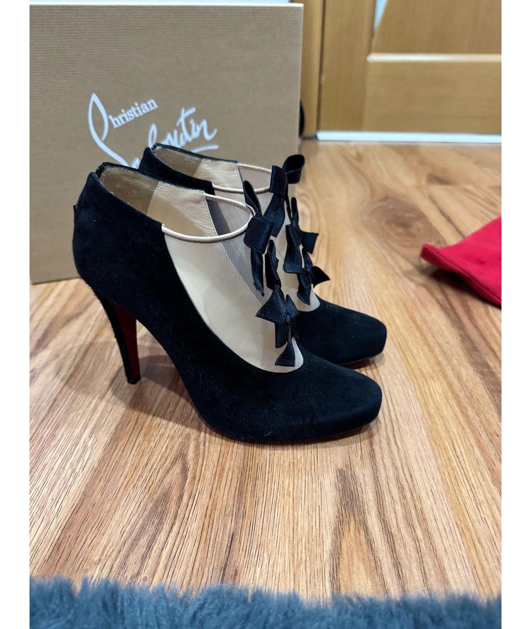 CHRISTIAN LOUBOUTIN Черные замшевые ботильоны, фото 8