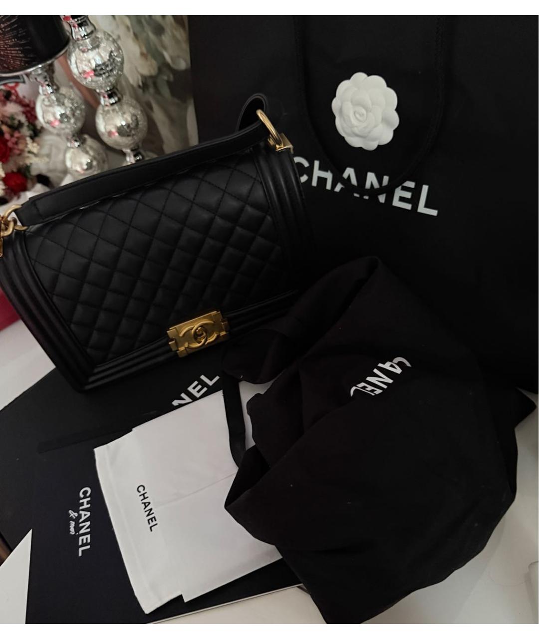 CHANEL Черная кожаная сумка через плечо, фото 6
