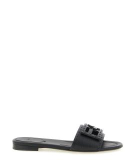 FENDI Шлепанцы