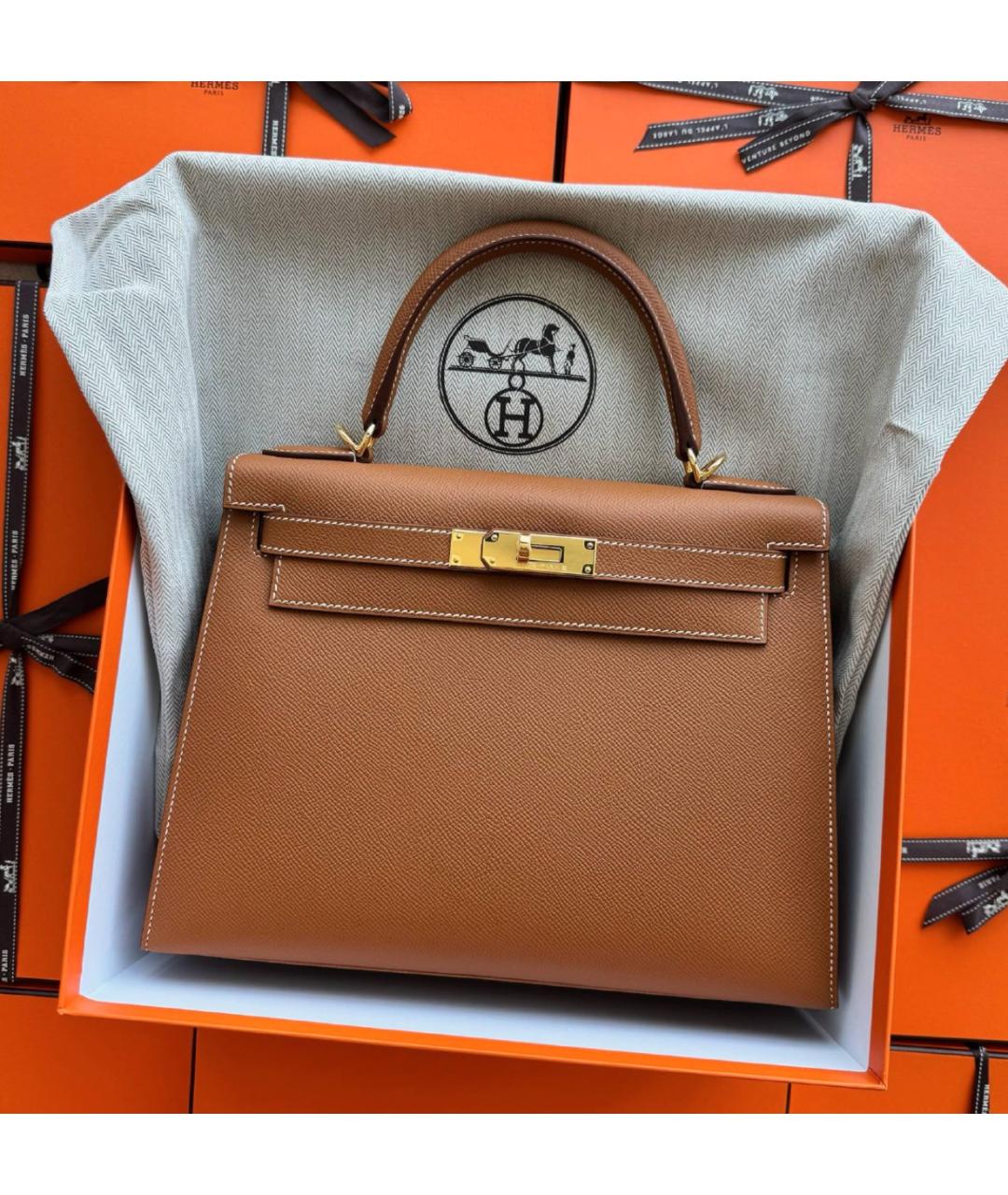 HERMES Коричневая кожаная сумка с короткими ручками, фото 3
