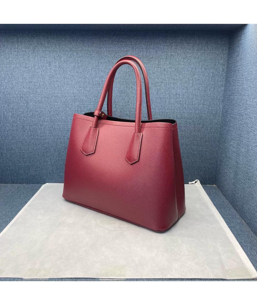 PRADA Бордовая кожаная сумка через плечо, фото 4