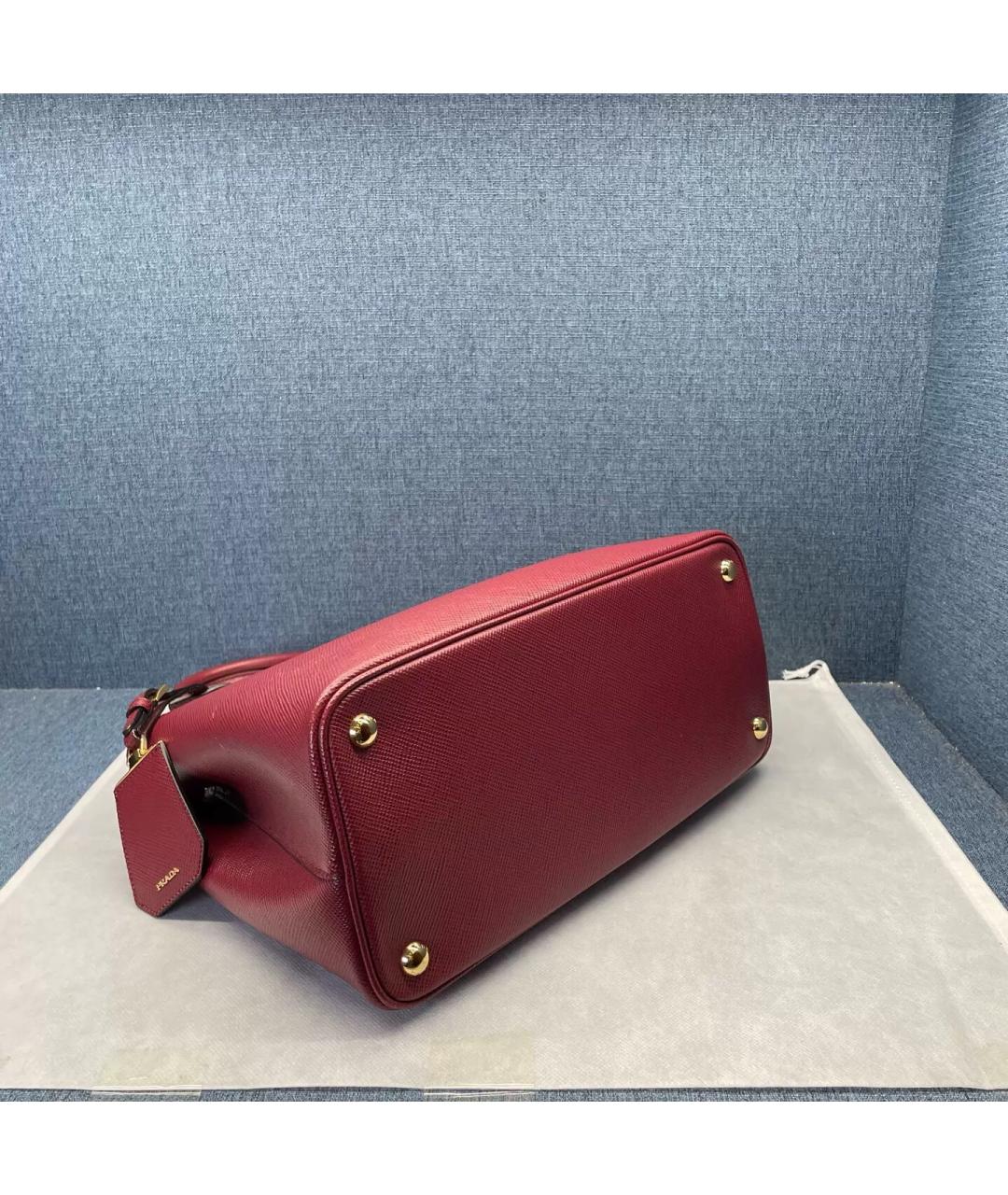PRADA Бордовая кожаная сумка через плечо, фото 5