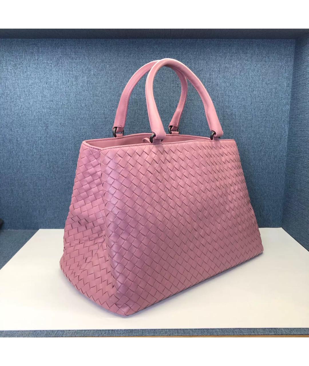 BOTTEGA VENETA Розовая плетеная сумка с короткими ручками, фото 3
