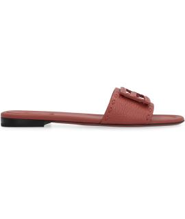 FENDI Сандалии