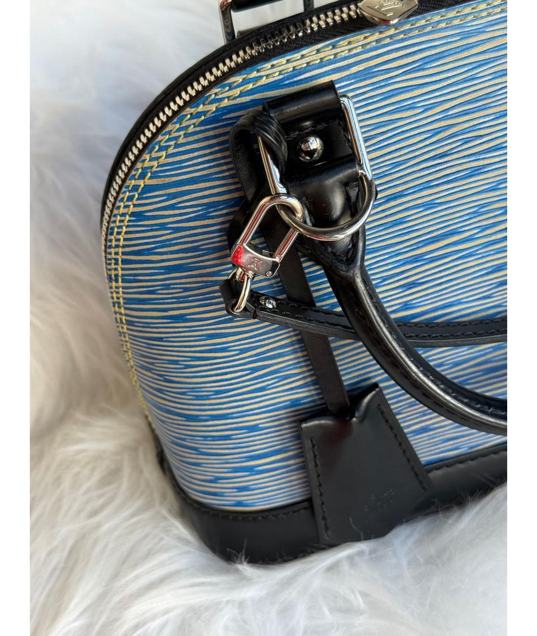 LOUIS VUITTON Синяя кожаная сумка через плечо, фото 3