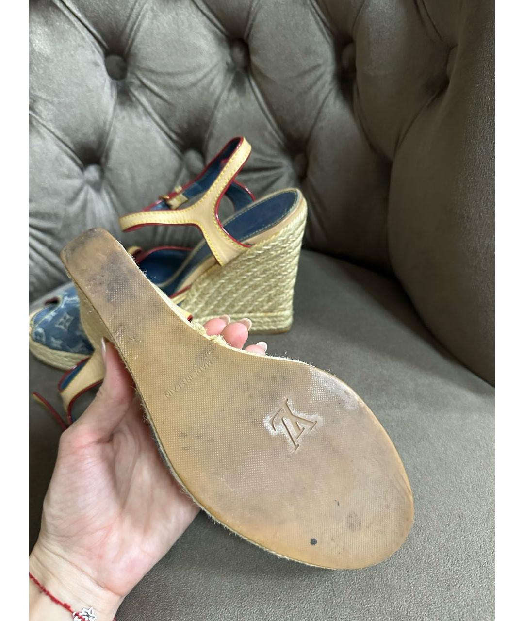 LOUIS VUITTON Голубые босоножки, фото 4
