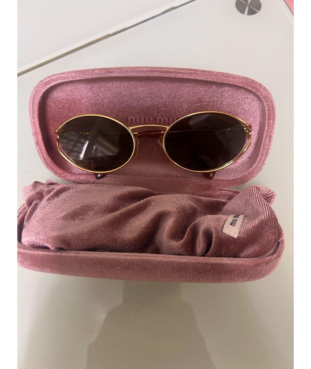 MIU MIU Золотые металлические солнцезащитные очки, фото 2