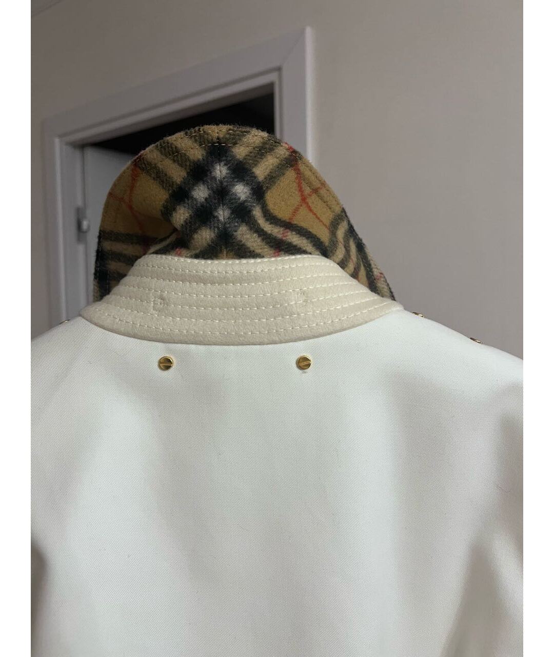 BURBERRY Белое кашемировое пальто, фото 3