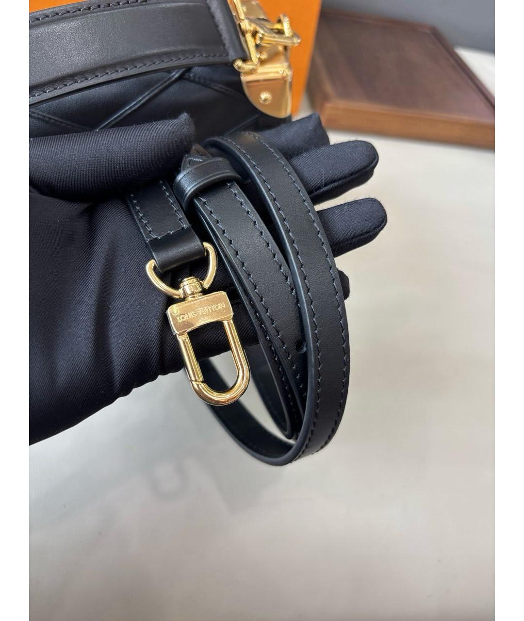 LOUIS VUITTON Черная кожаная сумка с короткими ручками, фото 8