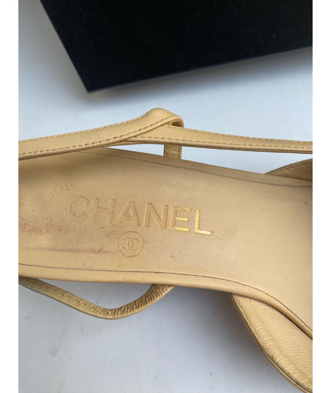 CHANEL Бежевые кожаные туфли, фото 4