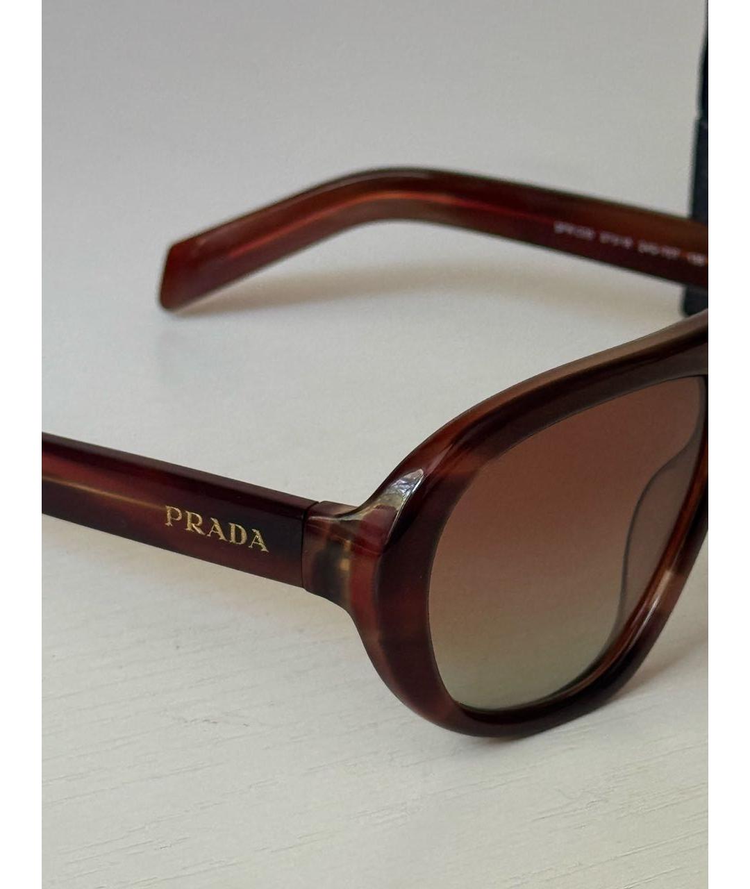 PRADA Коричневые пластиковые солнцезащитные очки, фото 3