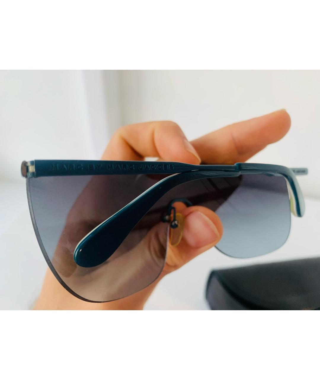 MARC BY MARC JACOBS Темно-синие пластиковые солнцезащитные очки, фото 3