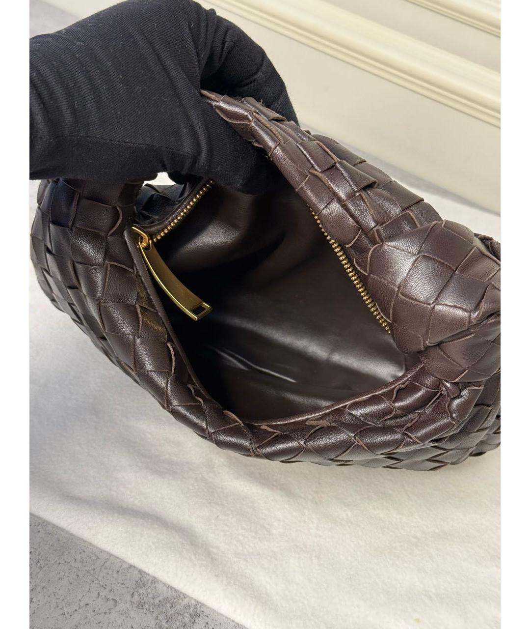 BOTTEGA VENETA Коричневая кожаная сумка с короткими ручками, фото 6