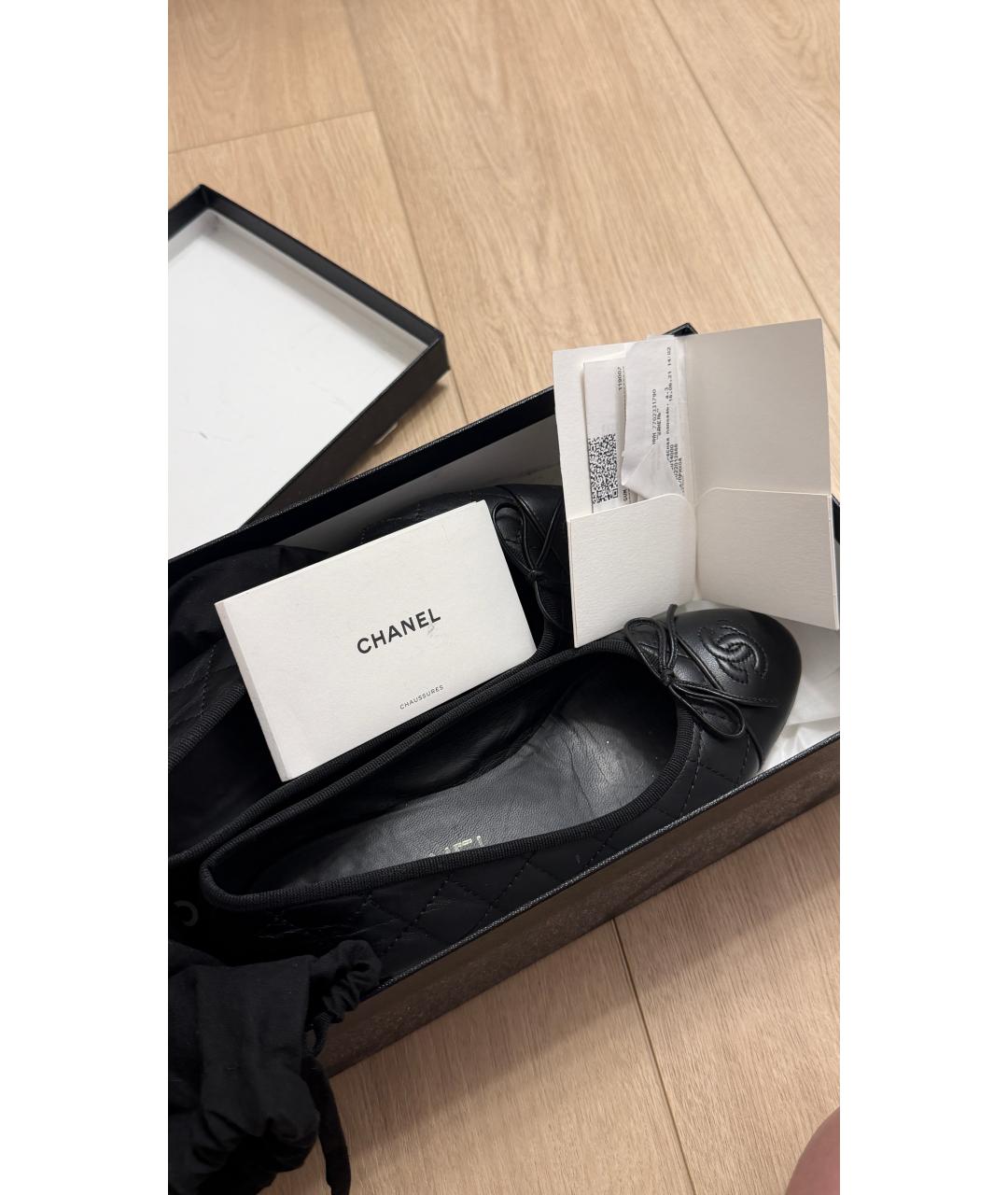 CHANEL Черные кожаные балетки, фото 7