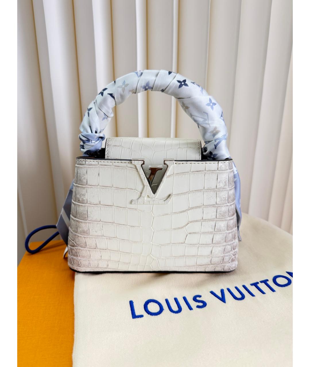 LOUIS VUITTON Белая сумка с короткими ручками из экзотической кожи, фото 5