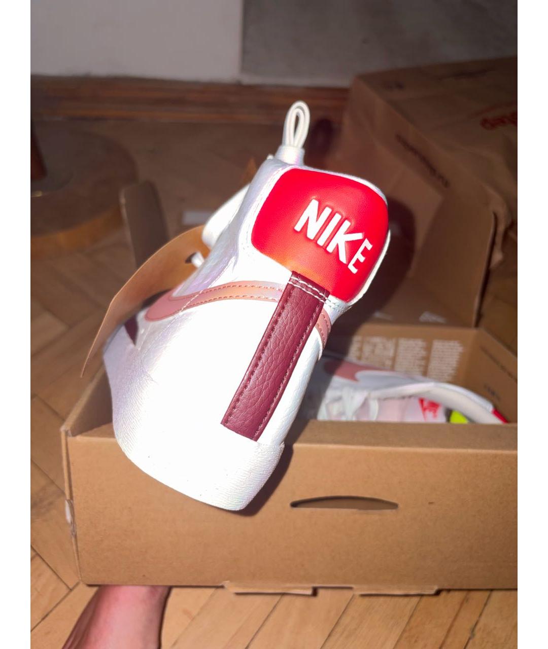 NIKE Белые кожаные кроссовки, фото 4