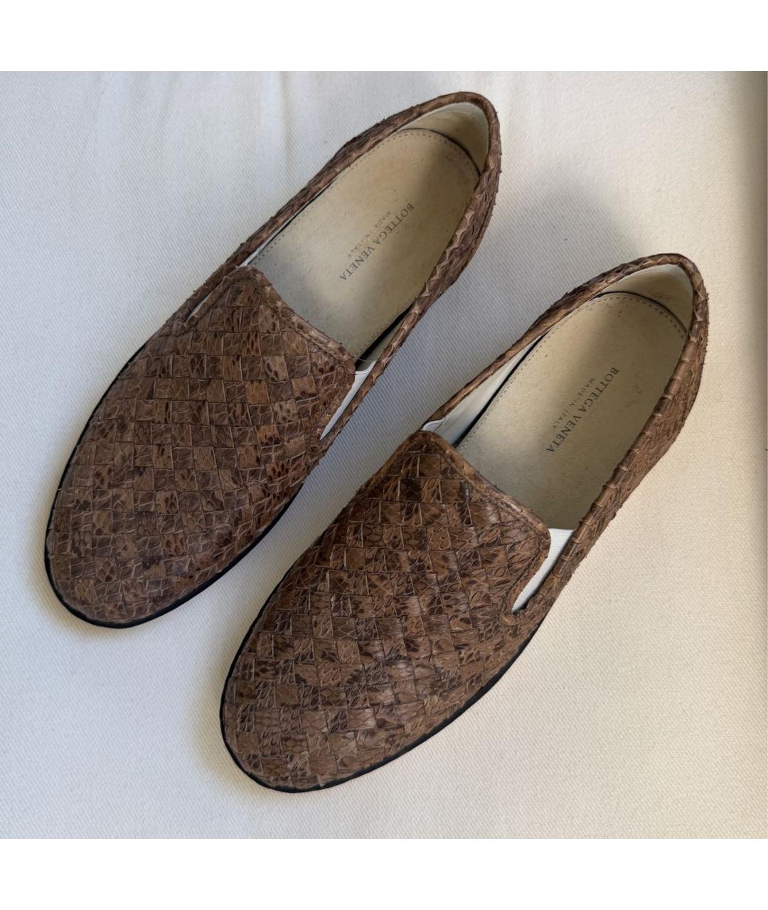 BOTTEGA VENETA Коричневые кожаные слипоны, фото 6