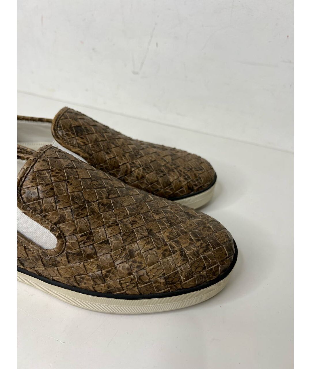 BOTTEGA VENETA Коричневые кожаные слипоны, фото 5