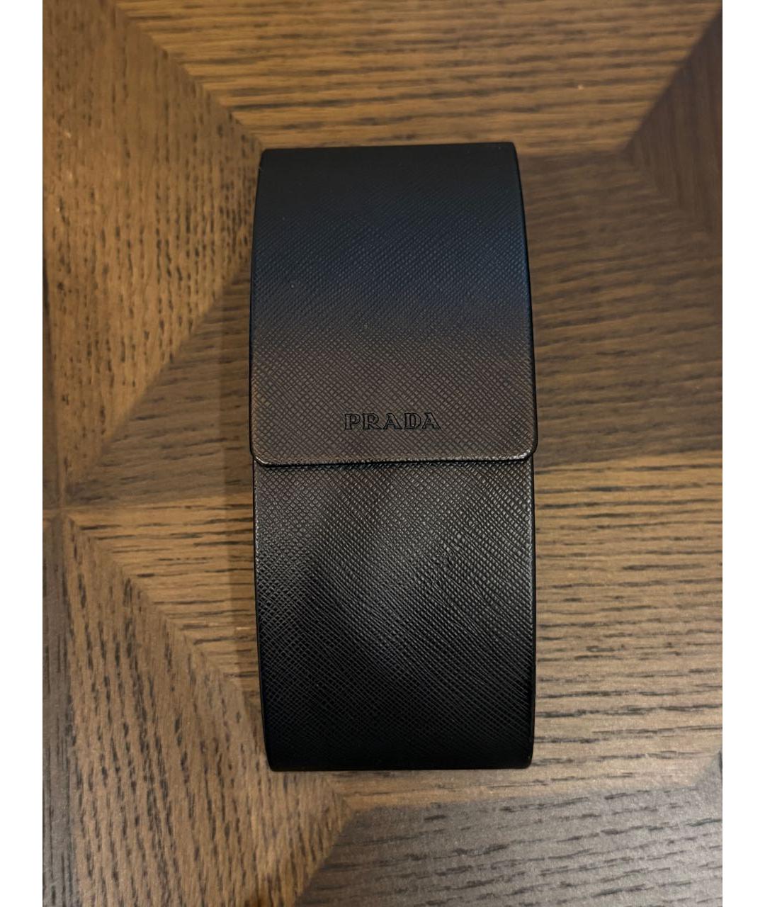PRADA Черные пластиковые солнцезащитные очки, фото 4